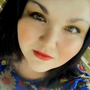 Meet your Posher, Posh